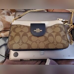Coach purse/handbag and wristlet set